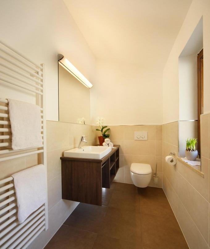 Biedermannhof Hotel Cermes Ngoại thất bức ảnh